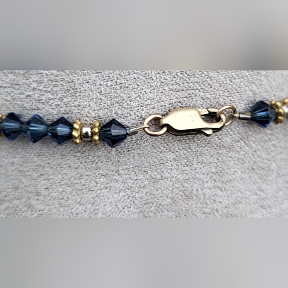 Vintage Blue Crystal Necklace - Picture 8 of 8